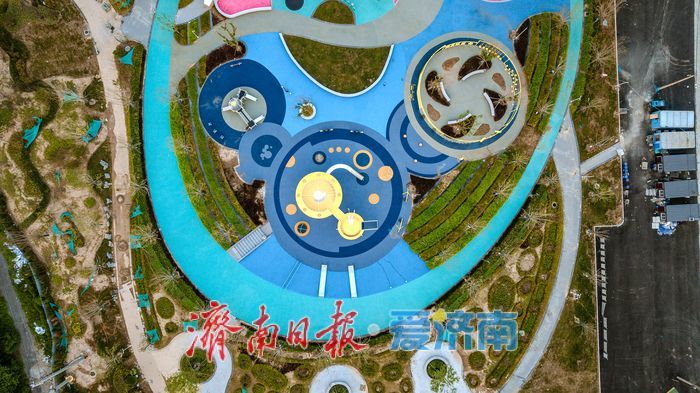 济南建邦大桥南岸添新景 五彩公园点亮市民休闲生活