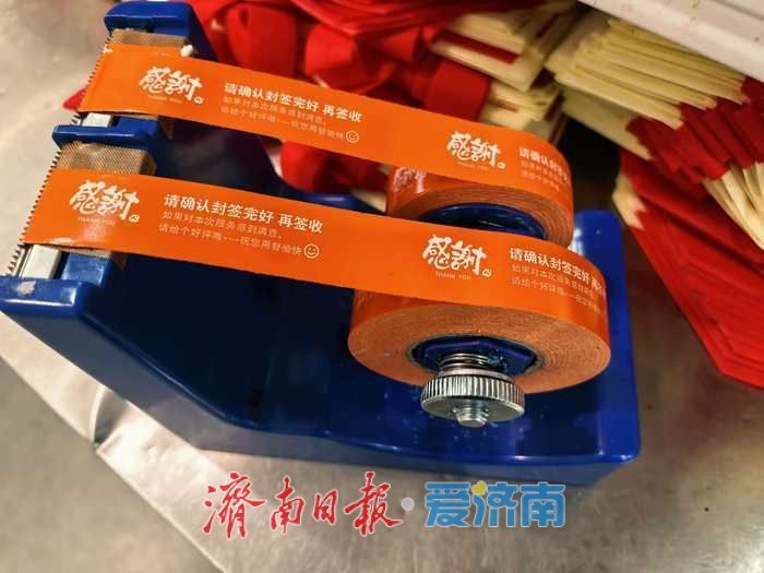 从“盲盒”到“明厨”：最严新规落地，外卖市场迎来“责任”时刻