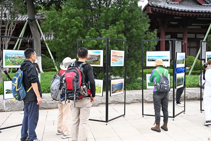 千佛山—佛慧山无障碍绿道今启用！邀“一城山色·登山打卡”活动近千市民见证