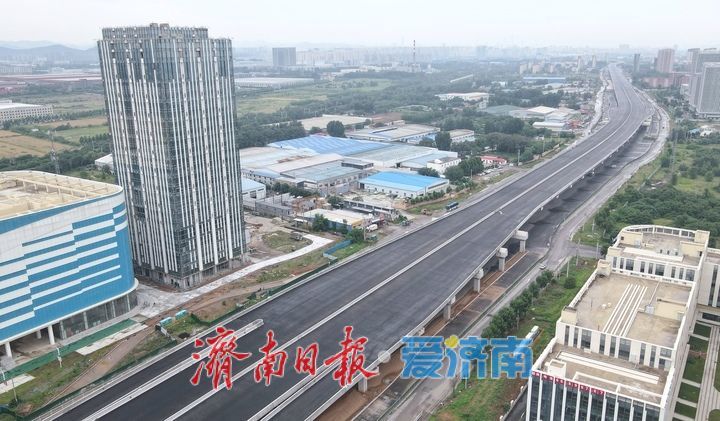项目强省会｜济南工业北路快速路东延下穿铁路线钢箱梁合龙