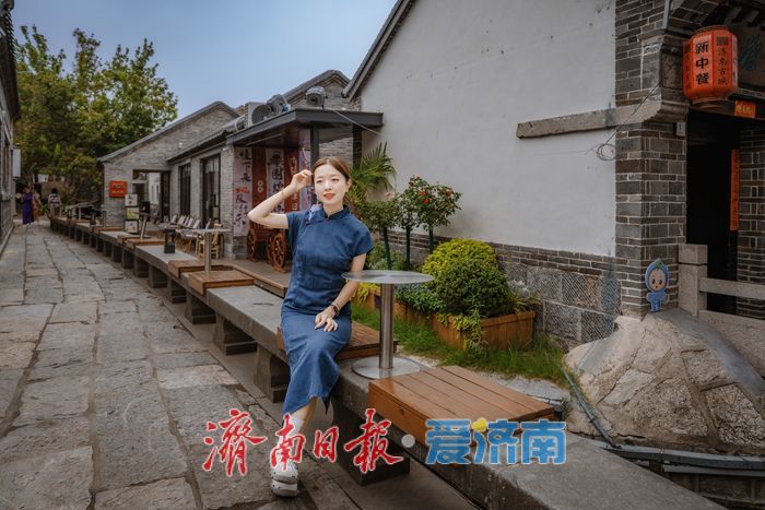 一年四季 泉在济南丨济南曲水亭街：泉畔戏水纳凉 老街焕发夏日活力