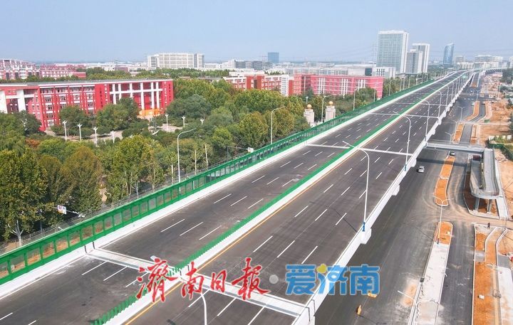 济南工业北路快速路东延项目双向八车道新建高架路展现雄姿