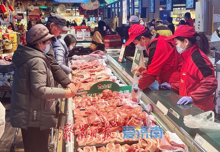 新春走基层｜春节济南人“菜篮子”满满当当