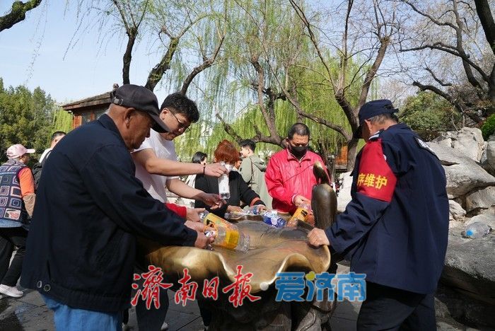 免费畅饮！黑虎泉畔泉水直饮点解锁清凉新体验