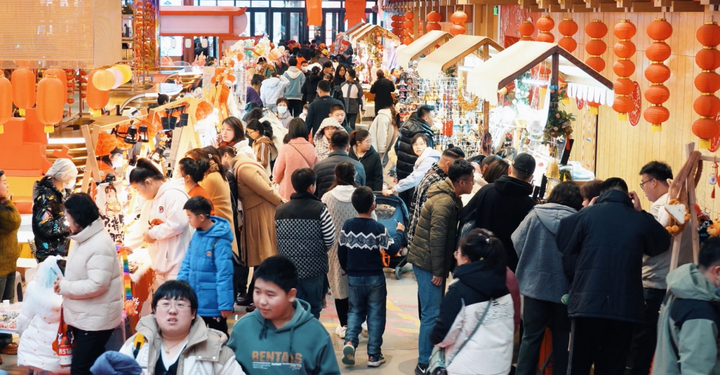 “泉”在济南 手造“超燃” 山东手造展示体验中心春节活动圆满收官