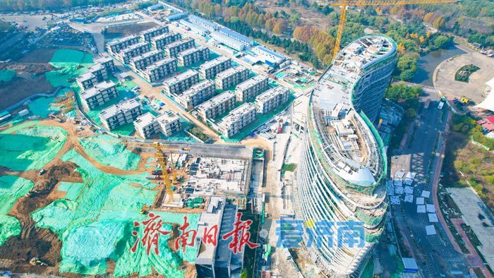 空中连廊合龙 幕墙施工启动 济南园博园未来之城建设迈入新阶段