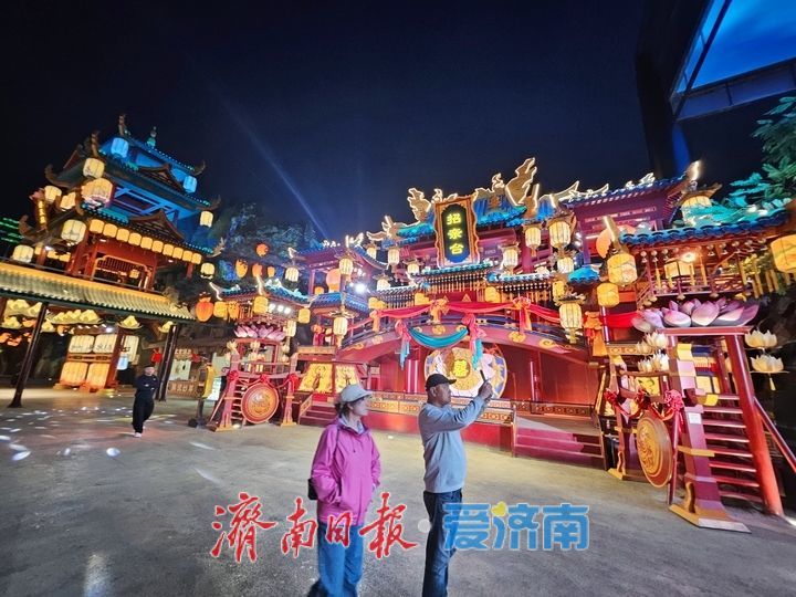 一年四季 泉在济南丨流光映黄河 夜景醉游人