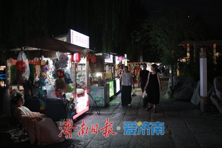一年四季 泉在济南丨越夜越精彩！古城夜色醉游人