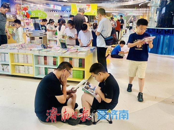 夏日书香浓，暑期阅读乐趣多