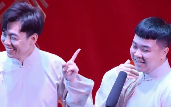 本周五晚济南曲山艺海星聚汇相声专场将精彩上演，德云社神秘嘉宾加盟