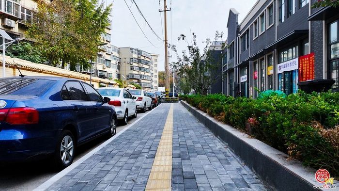 历下区南仓街人行道改造工程完工