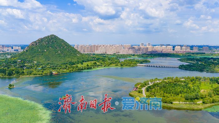 不热不燥！济南秋日晴空绝美，华山登高尽赏泉城秋色