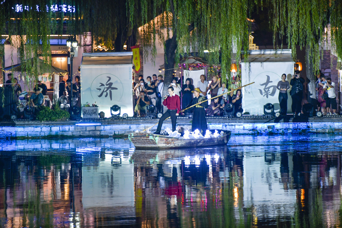 一条百年老街“破茧”焕新的背后