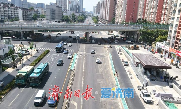 围挡撤场还路于行，济南轨交6号线西段沿线道路逐步恢复正常通行