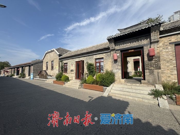 一年四季 泉在济南丨济南上新街秋日焕彩 成市民游客休闲好去处