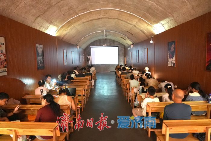 一年四季 泉在济南丨18℃天然“空调房”！防空洞成市民夏日避暑好去处