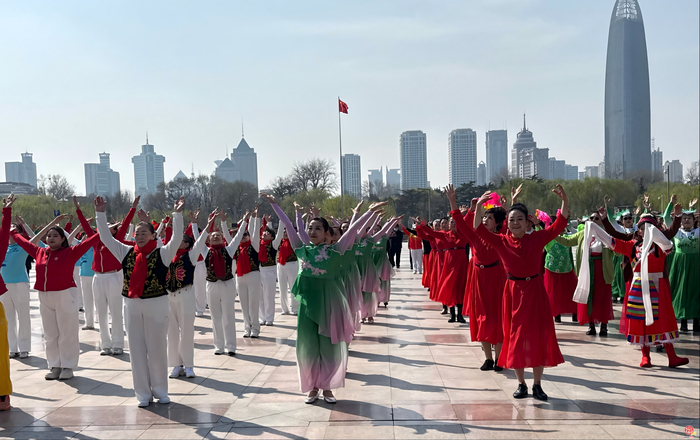 老年风采耀泉城！  济南“百姓大舞台”老年文艺展演精彩亮相