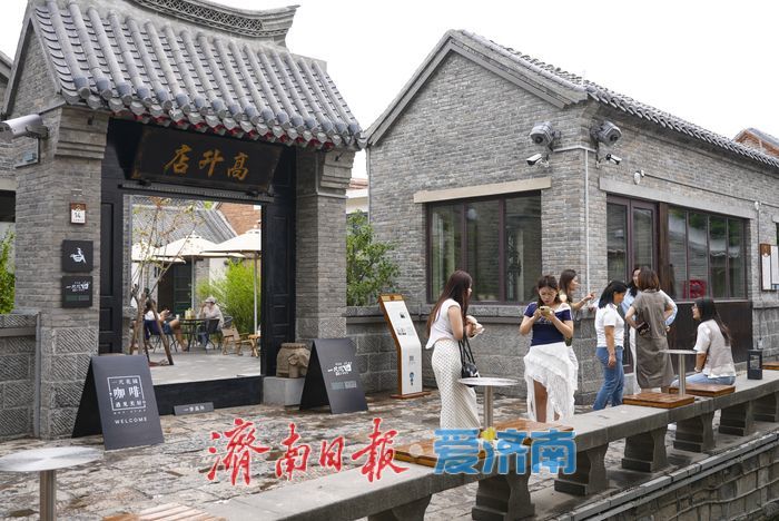 一年四季 泉在济南丨雨润泉城，老城古韵别样浓