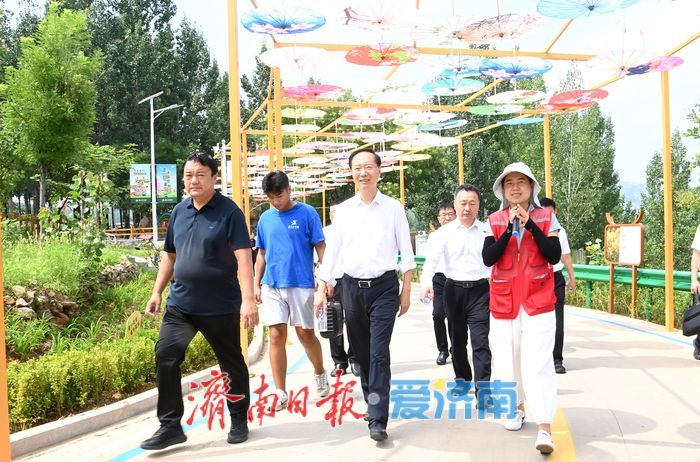 韩金峰带队到钢城区调研