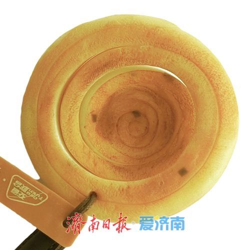 刷“油旋”就能坐公交？这个真的有！济南“油旋”文创交通卡上线了