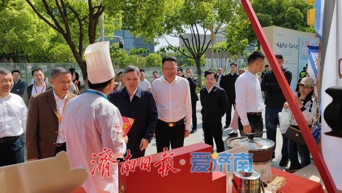 济南把子肉在浙江火出圈 杭州市民喊话超意兴：快来开店！