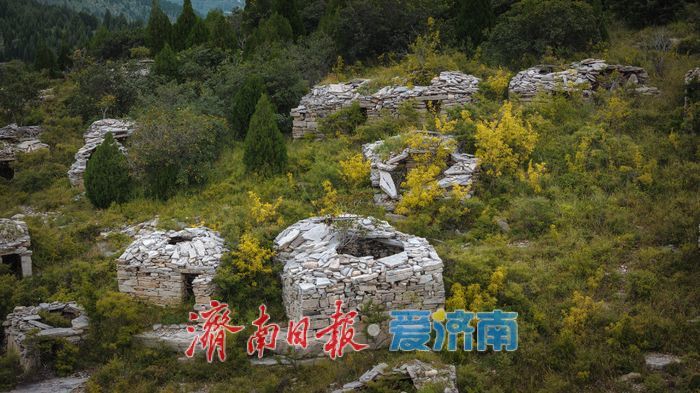 航拍济南梯子山：生态与古建交相辉映
