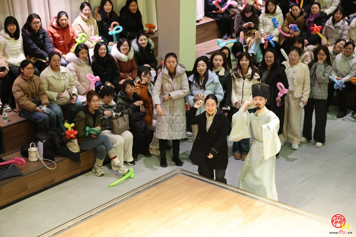 沉浸风雅宋，致敬“她”力量 如梦令迎来众多女性游客共赴宋风雅约