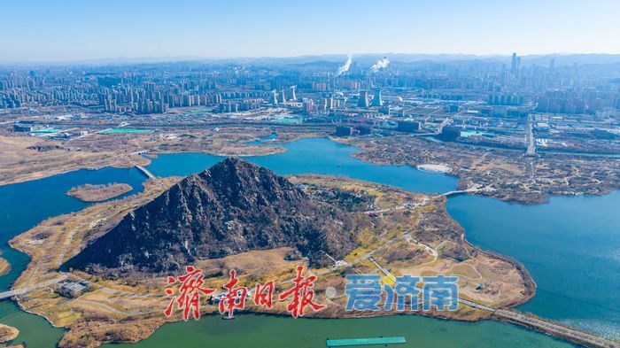 雾散天青，华山如画！济南市民登高饱览泉城胜景