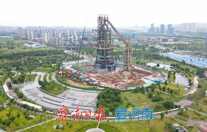 济钢3200立方米高炉“转型” 打造工业文化潮流新地标