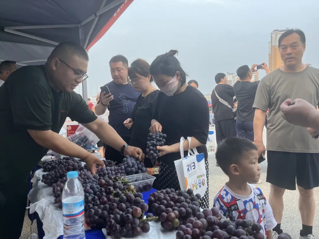 “泉水人家”土特产进高校  长清驻村“第一书记”集体代言