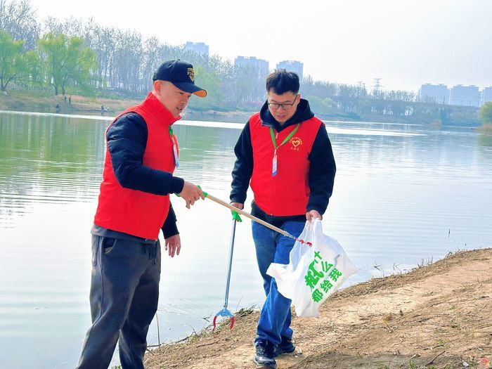 跟着项目看水网 护水节水共行动——小清河服务处举办2026年“世界水日”“中国水周”主题宣传活动
