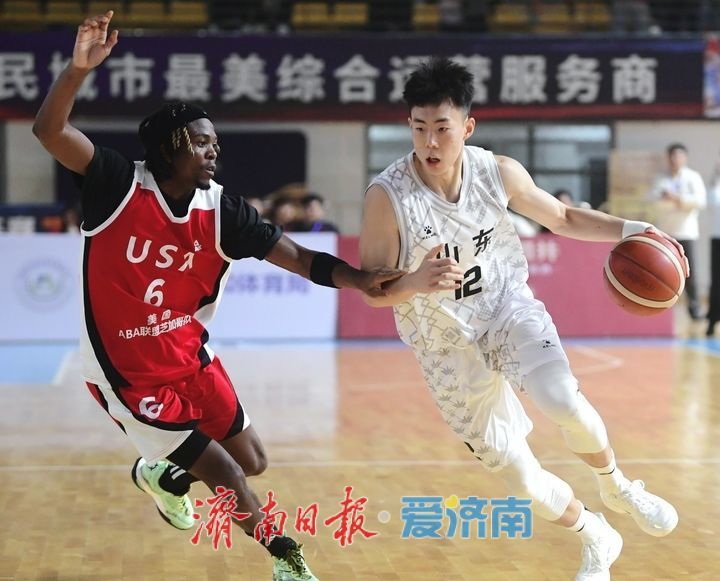 巩晓彬“重出江湖”，率山东U22全运男篮热身大胜芝加哥怒火队