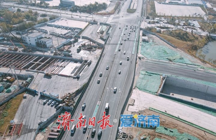 济南黄河大道二期鹊华东路半定向地下匝道主体展现新貌