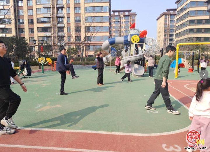 智慧体育进社区 健康生活“动”起来——山东生态健康城社区举办智慧体育体验活动