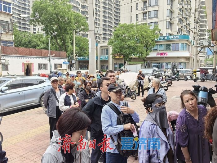 济南端午粽子热销 传统手工美味受青睐