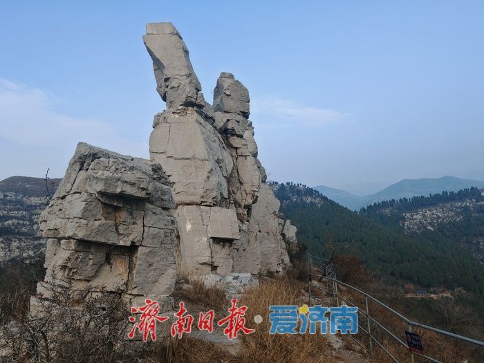 初冬访石人石马，立石山间觅悠然