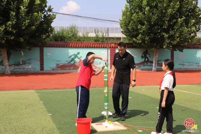 【和燕 手拉手】情牵黄河两岸 共育时代少年 ——济南市历下区燕山小学教育集团开展跨区域党团队共建活动