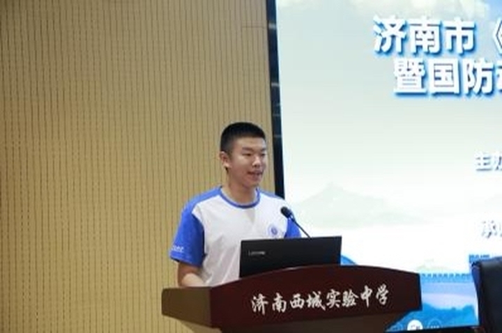 国防动员教育进校园丨济南向全市中小学校发放《国防动员知识》读物