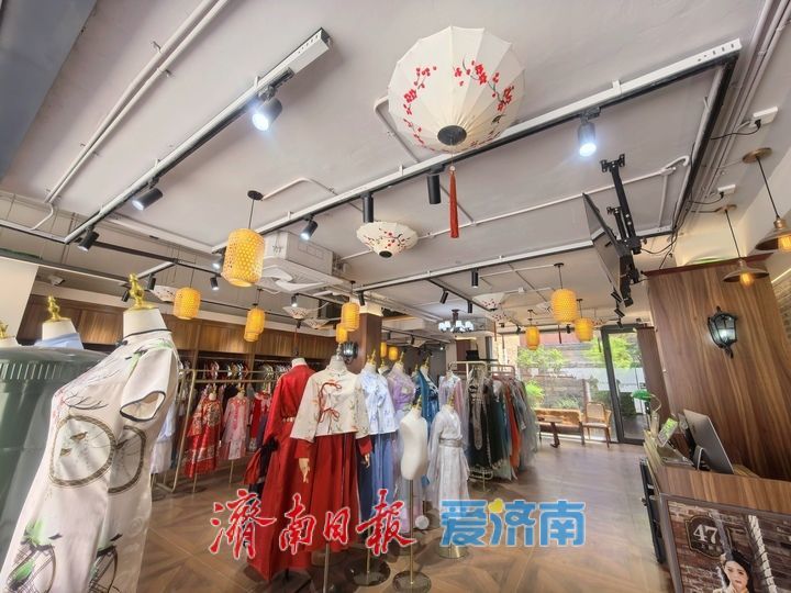 上新街持续“上新”，打造“五一”假期济南新兴旅游打卡点