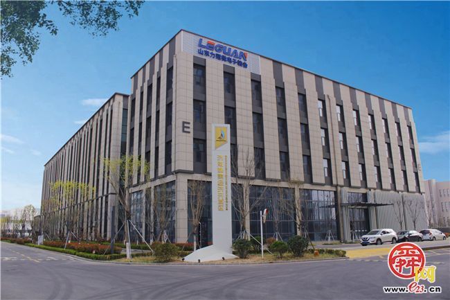 从零起步！山东力冠微电子领跑国内半导体材料工艺设备制造