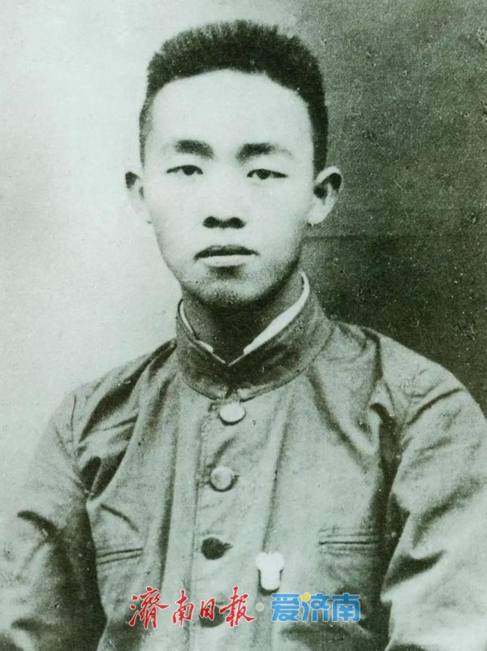 纸短情长映初心——邓恩铭家书里的革命人生