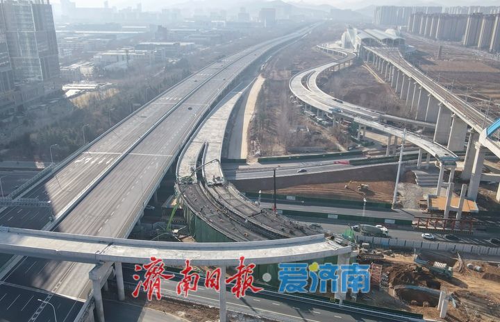 强化东部交通枢纽作用，高铁站新建高架匝道完工超九成