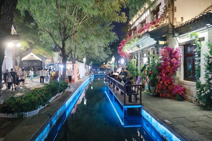 感受老城古韵 越“夜”越精彩