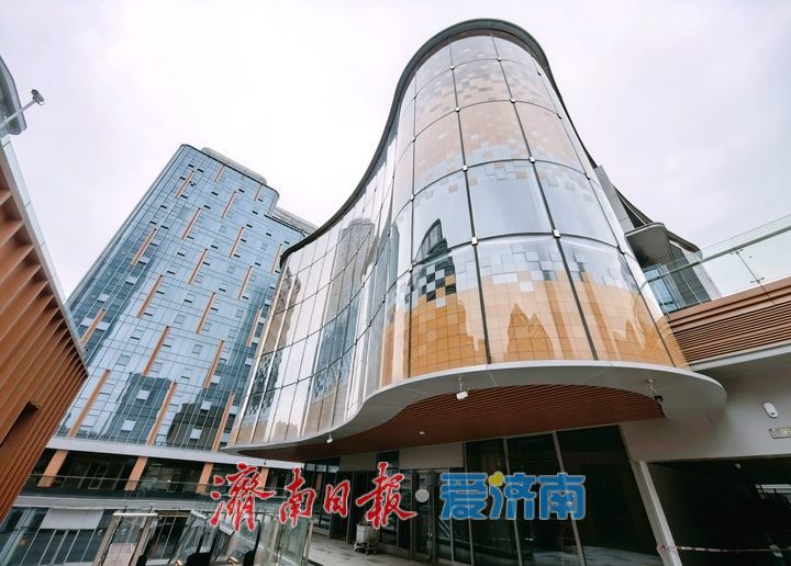冲刺开街，记者探访济南CBD首座“公园商业开放式街区”