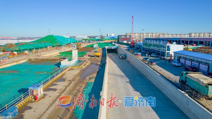 项目强省会｜黄岗路穿黄隧道建设如火如荼，雏形初现