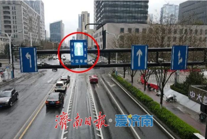 会“思考”的信号灯——调整优化交通信号民生实事观察