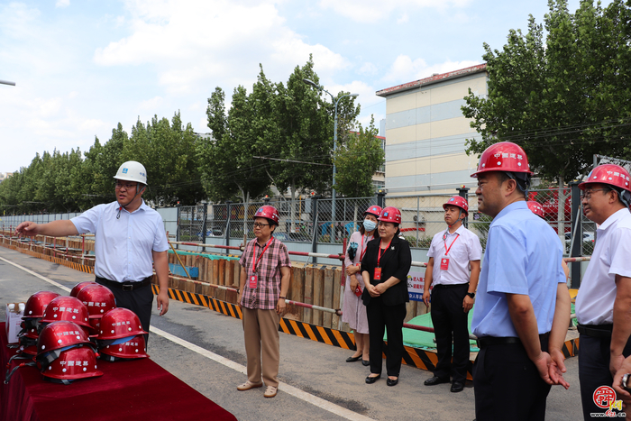 济南政协“路”力同心现场会诊记：让道路少“开口” 让民心更通畅
