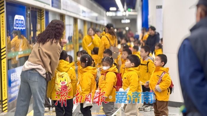 轨道织网，城市生长！济南地铁以交通为基，激活城市生活与消费新动能