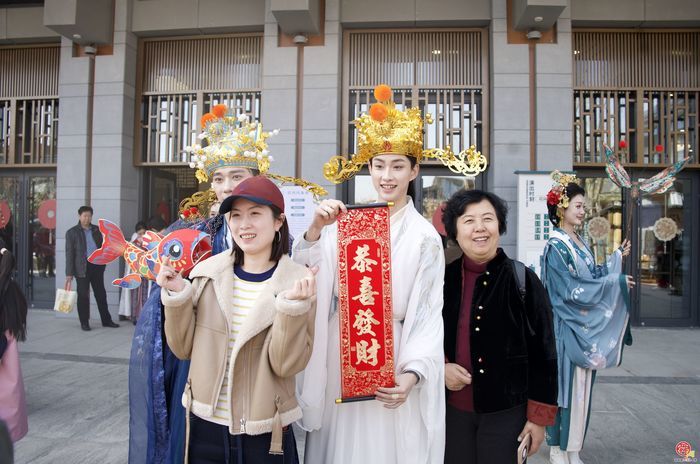 如梦令“财神巡游”送福纳吉 邀您共赴宋词里的中国年之约