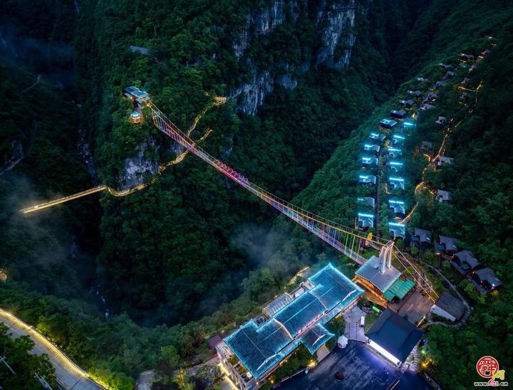 全国媒体、网络达人相聚湖北 解锁恩施地心谷秘境新体验